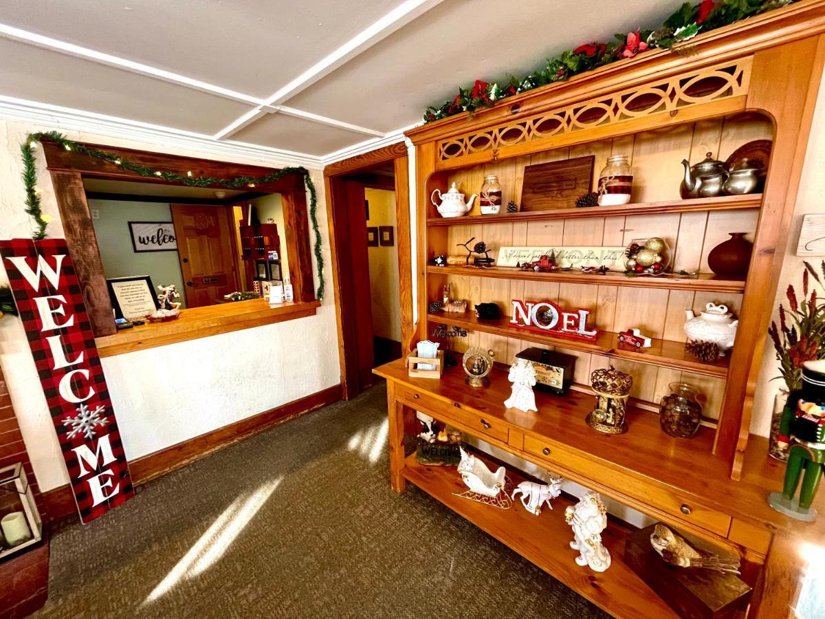 The Vermont Inn Mendon Екстериор снимка