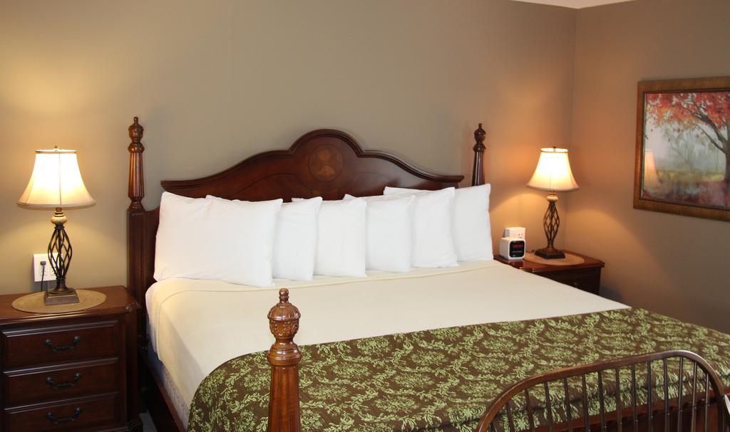 The Vermont Inn Mendon Екстериор снимка