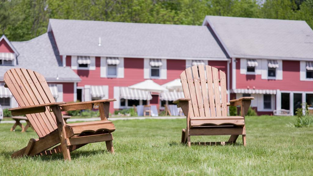 The Vermont Inn Mendon Екстериор снимка